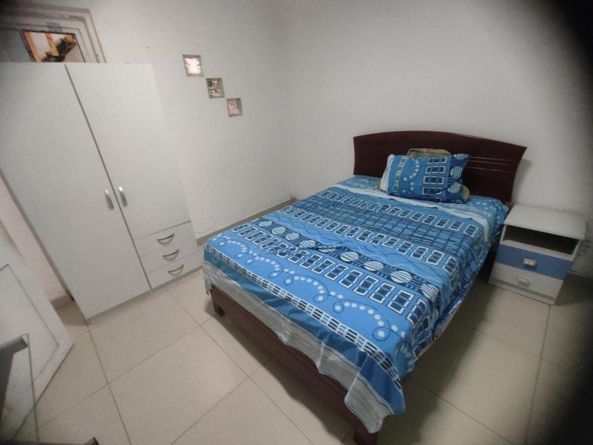 טרוחיו 717 Pizarro Guesthouse מראה חיצוני תמונה