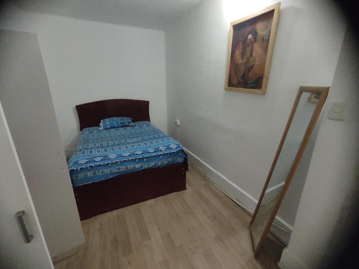 טרוחיו 717 Pizarro Guesthouse מראה חיצוני תמונה